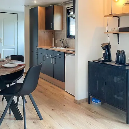 Amazing Stacaravan In