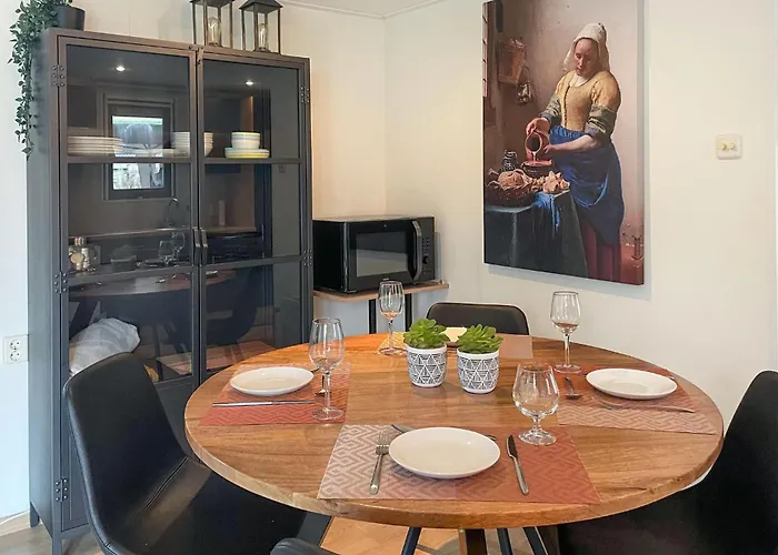 Amazing Stacaravan In 4* زيلاند